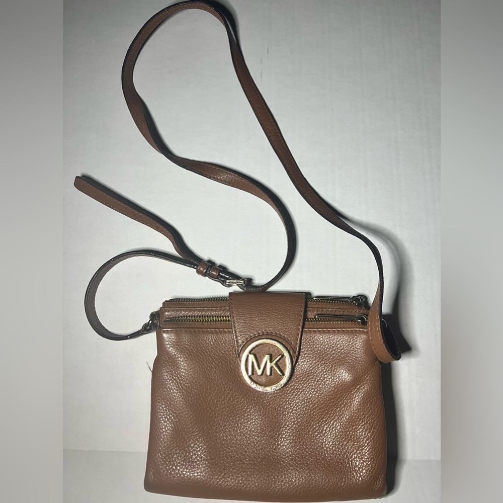 Michael Kors Crossbody Leather Bag